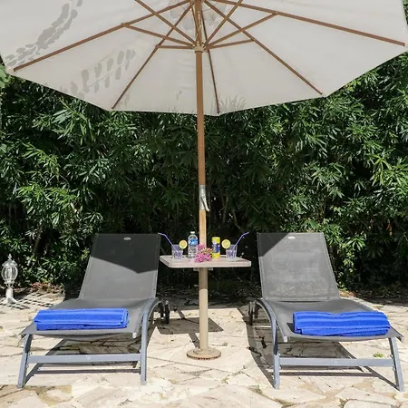 Hôtel La Bastide des Monges-3